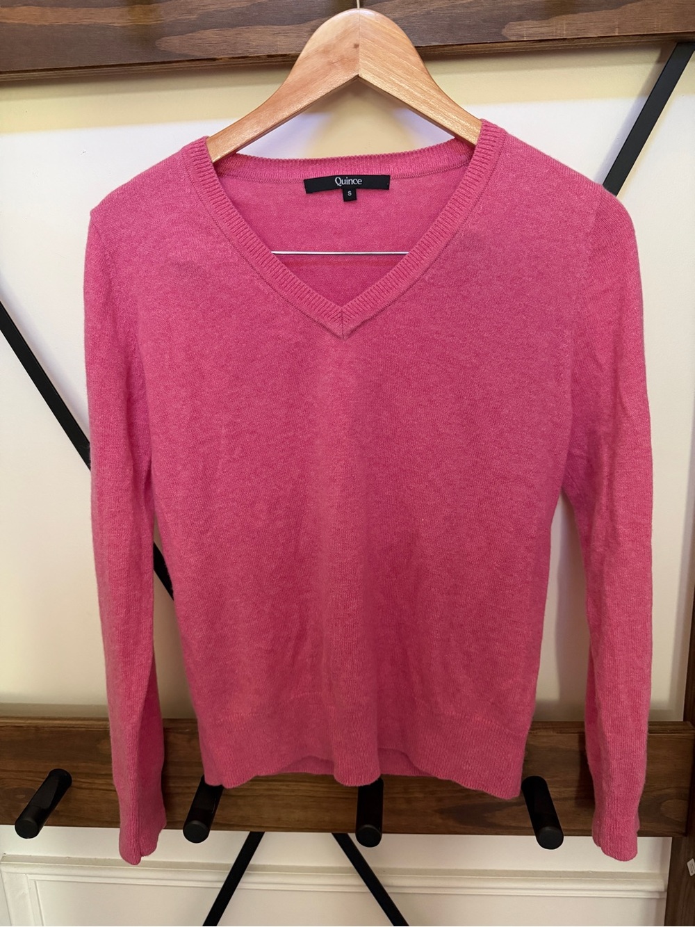 EUC size Small Quince cashmere sweater